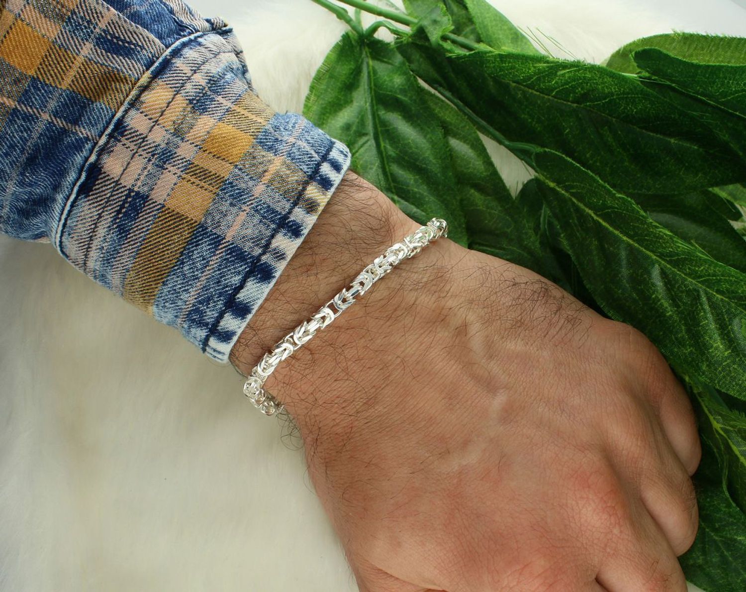 Męska bransoletka ze srebra próby 925, splot królewski, długość 22 cm, szerokość 5 mm, waga 19,33 g, zapięcie na karabińczyk. Luksusowa i solidna biżuteria.1.jpg